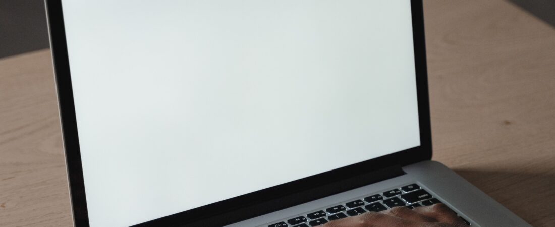 Best Laptops Under ₹40000 in India (2026)
